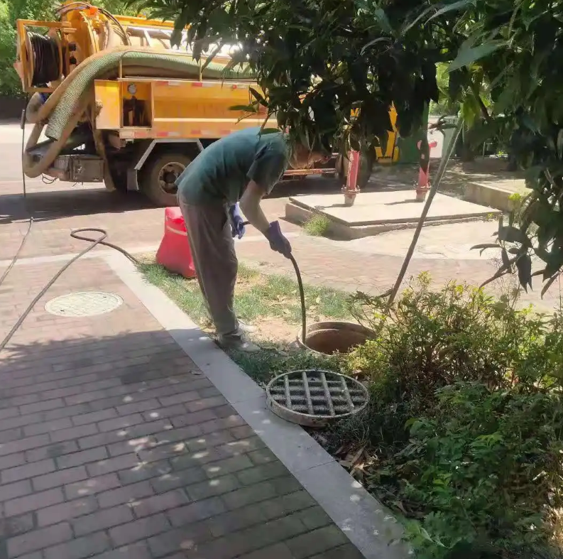 兰洋镇市政排污管道清淤疏通——专业团队，让您全程省心！